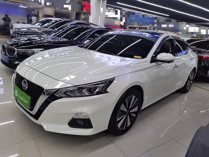 Фото 5 - Nissan Teana