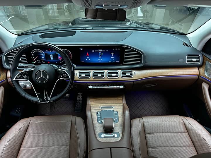 Фото 12 - Mercedes-Benz GLS-Class