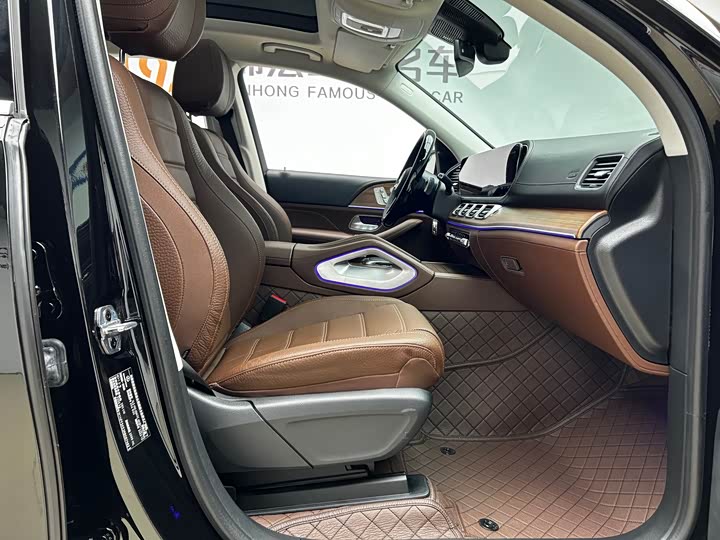 Фото 15 - Mercedes-Benz GLS-Class