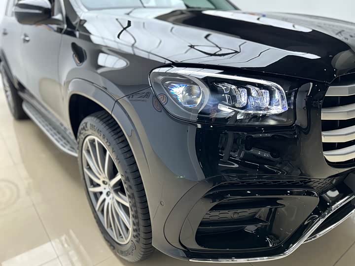 Фото 18 - Mercedes-Benz GLS-Class