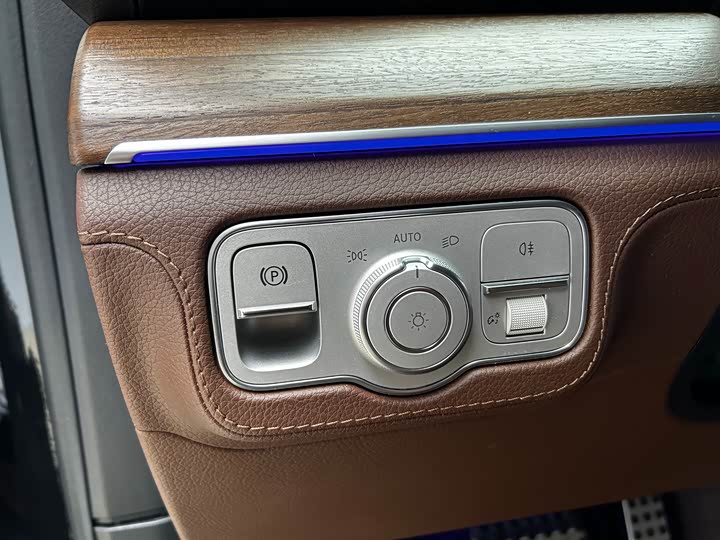 Фото 6 - Mercedes-Benz GLS-Class