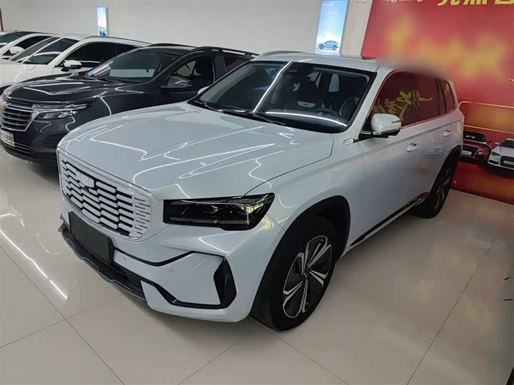 Фото 2 - Geely Monjaro