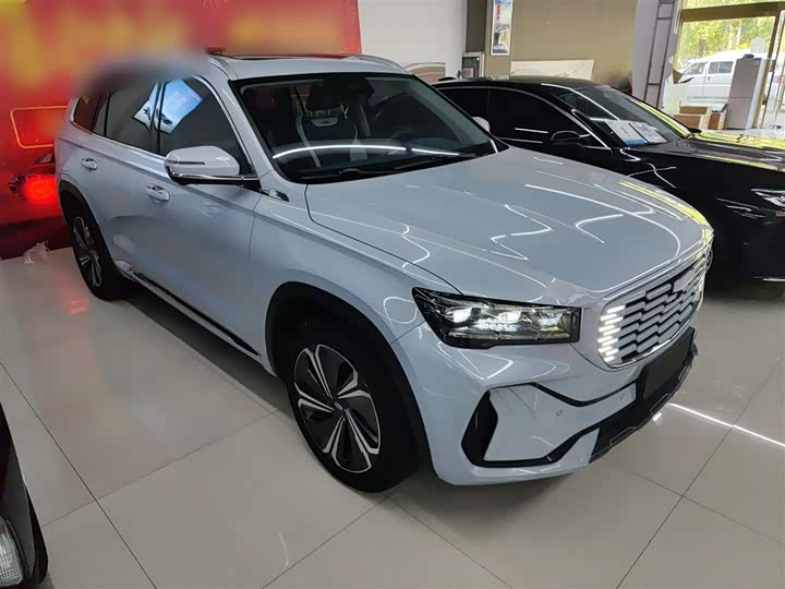 Фото 4 - Geely Monjaro