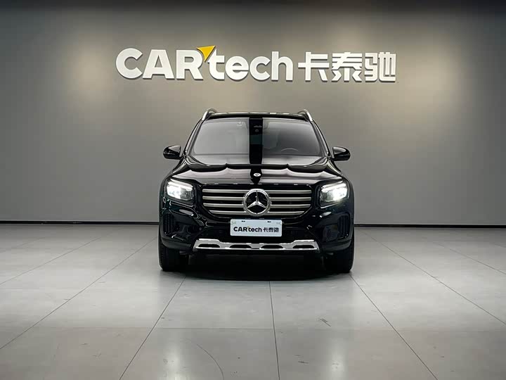 Фото 2 - Mercedes-Benz GLB-Class