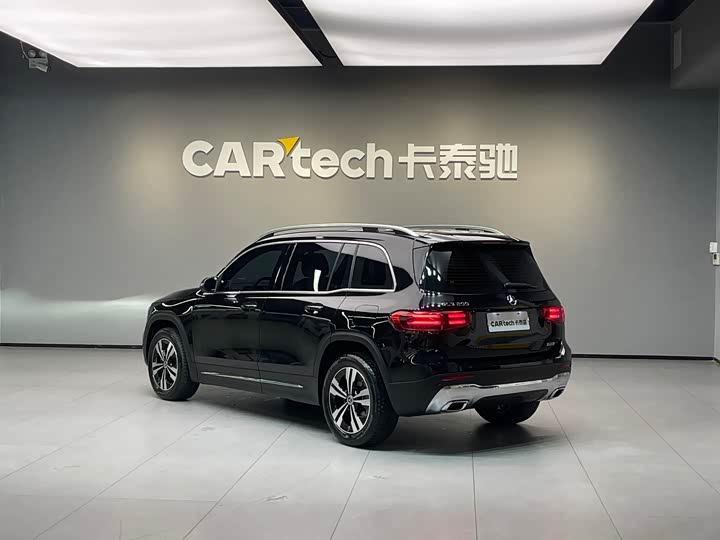 Фото 6 - Mercedes-Benz GLB-Class