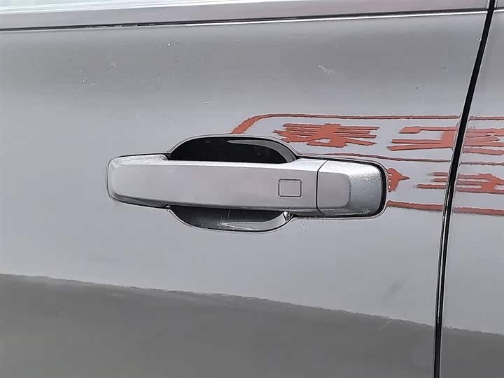 Фото 18 - Tank 300