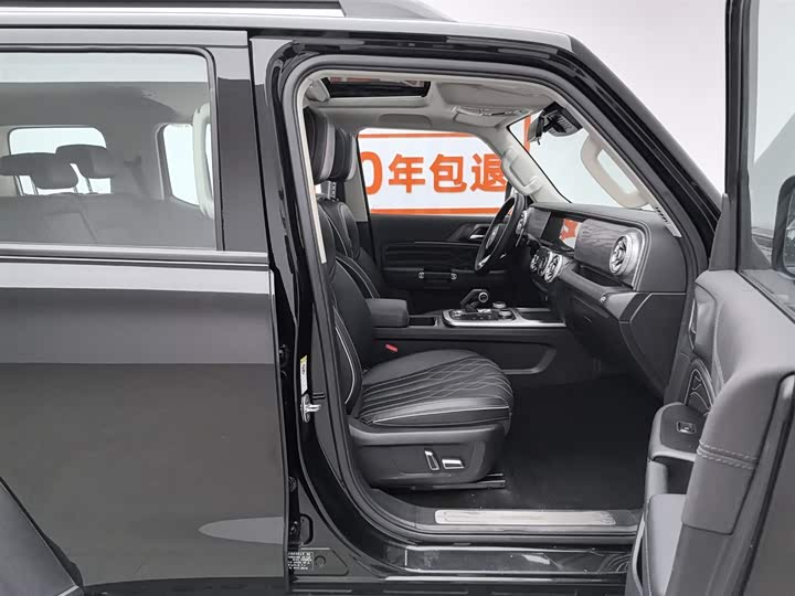 Фото 23 - Tank 300