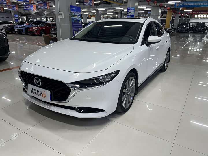 Фото 1 - Mazda 3 (Axela)