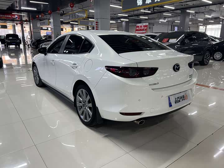 Фото 11 - Mazda 3 (Axela)