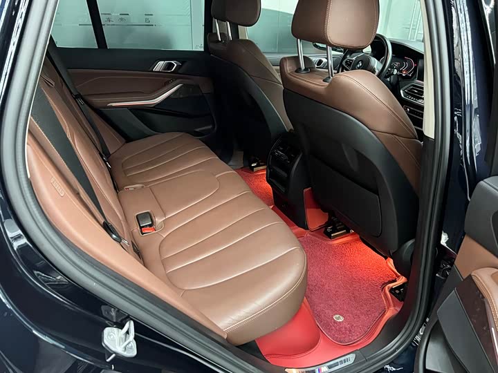 Фото 10 - BMW X5