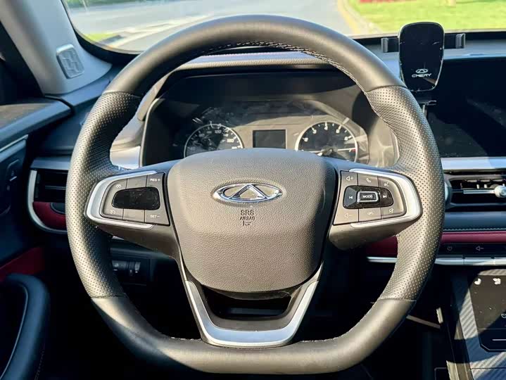 Фото 8 - Chery Tiggo 7