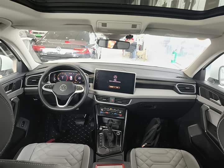 Фото 10 - Volkswagen Tayron