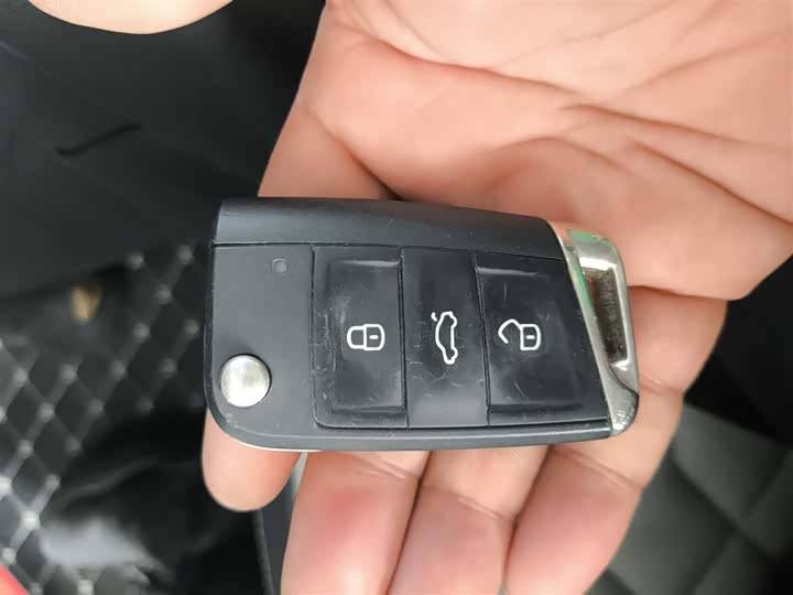 Фото 9 - Volkswagen Tayron