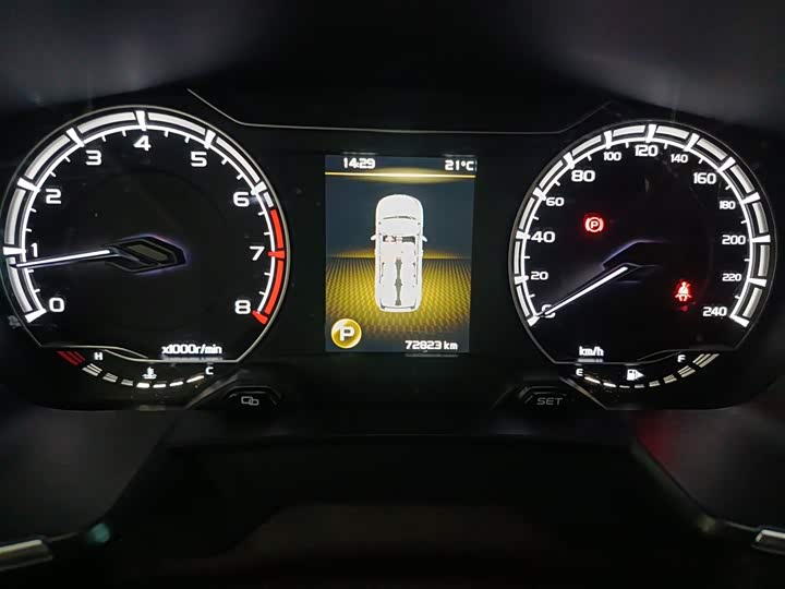 Фото 12 - Geely Jiaji