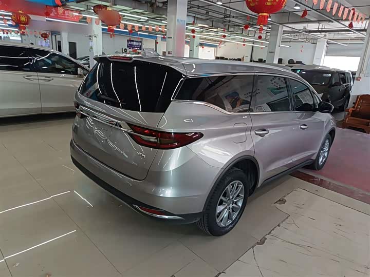 Фото 7 - Geely Jiaji