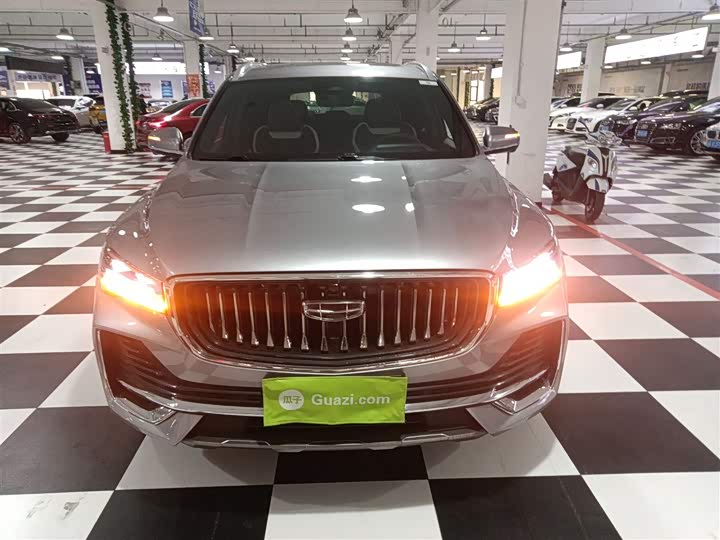 Фото 3 - Geely Monjaro