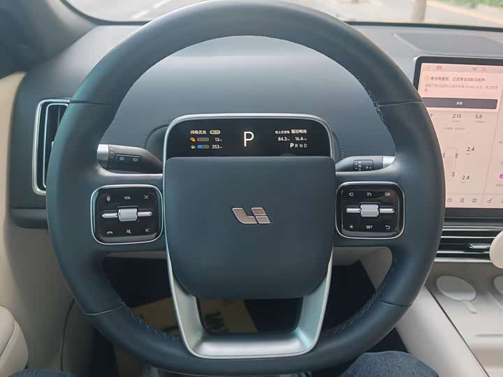 Фото 11 - LiXiang L7