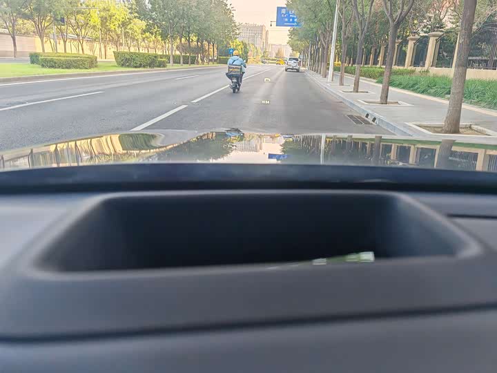 Фото 15 - LiXiang L7