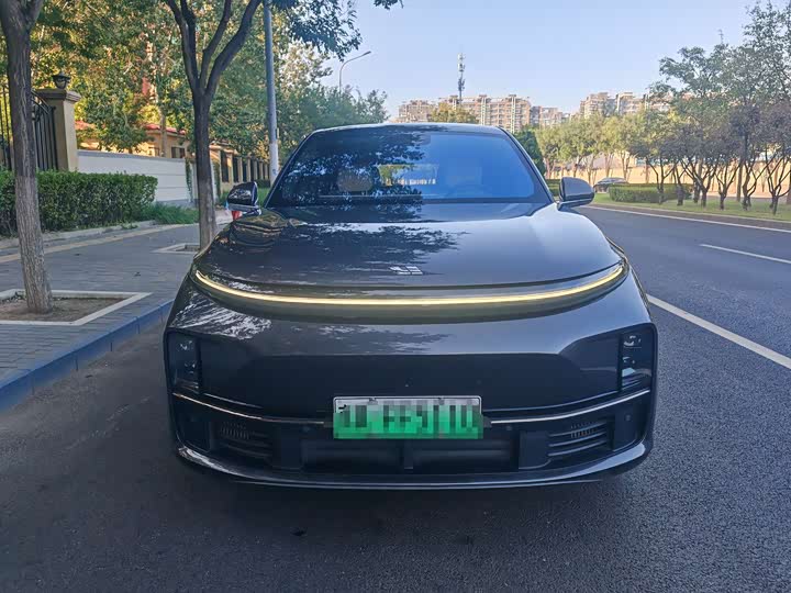 Фото 2 - LiXiang L7