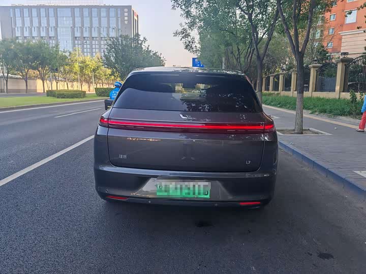 Фото 5 - LiXiang L7