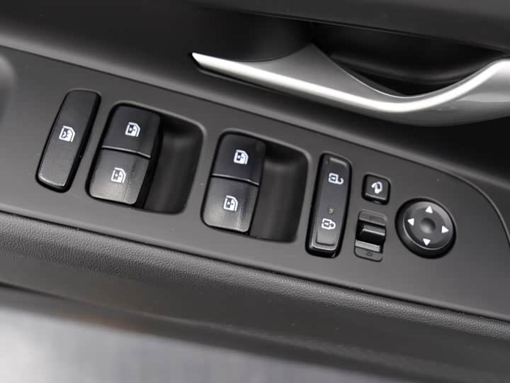 Фото 10 - Hyundai Elantra N line