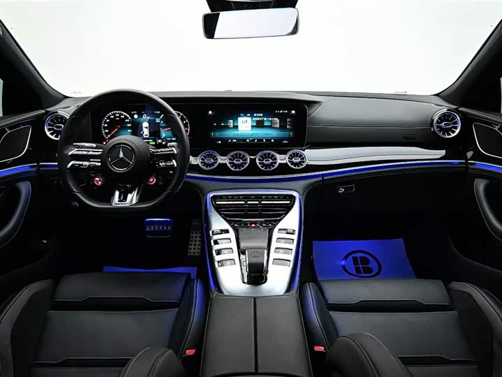 Фото 10 - Mercedes-Benz AMG GT