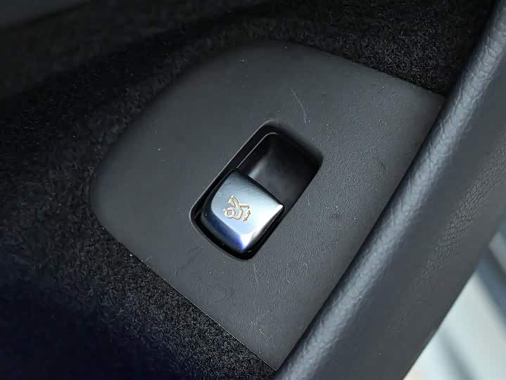 Фото 17 - Mercedes-Benz AMG GT