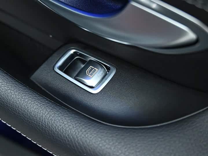 Фото 19 - Mercedes-Benz AMG GT