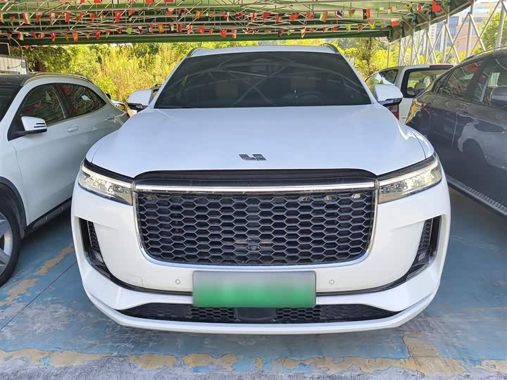 Фото 3 - LiXiang One