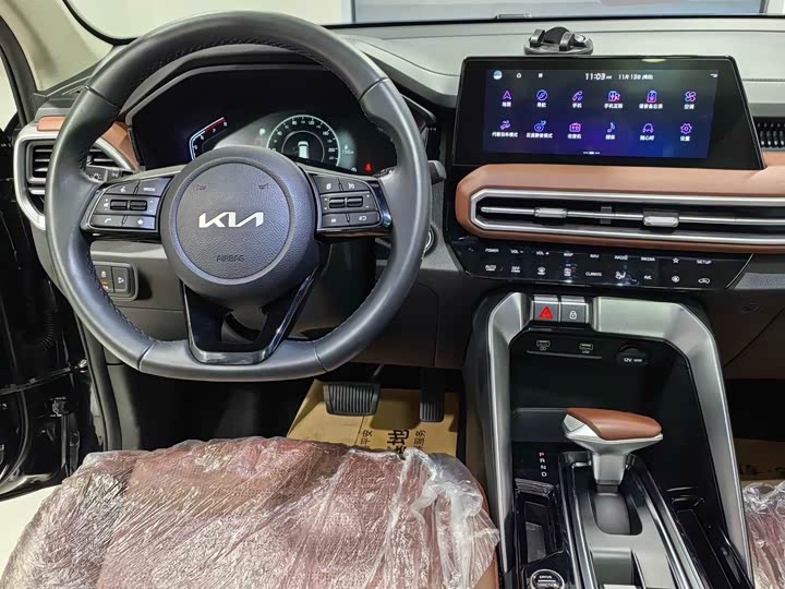 Фото 14 - Kia Sportage GT-line