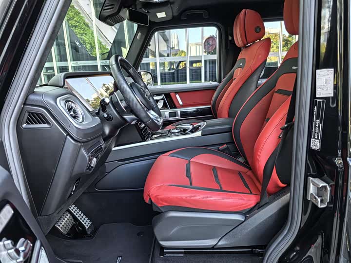 Фото 15 - Mercedes-Benz G-Class AMG