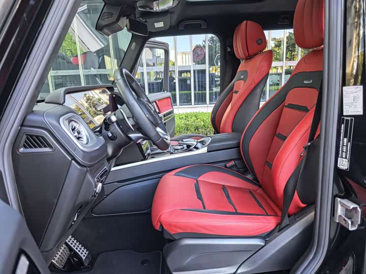 Фото 19 - Mercedes-Benz G-Class AMG