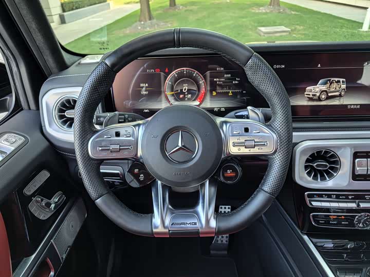 Фото 42 - Mercedes-Benz G-Class AMG