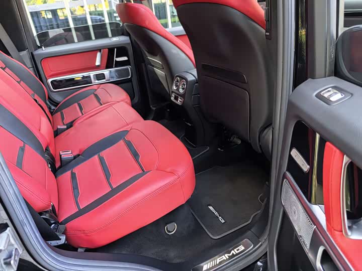 Фото 43 - Mercedes-Benz G-Class AMG