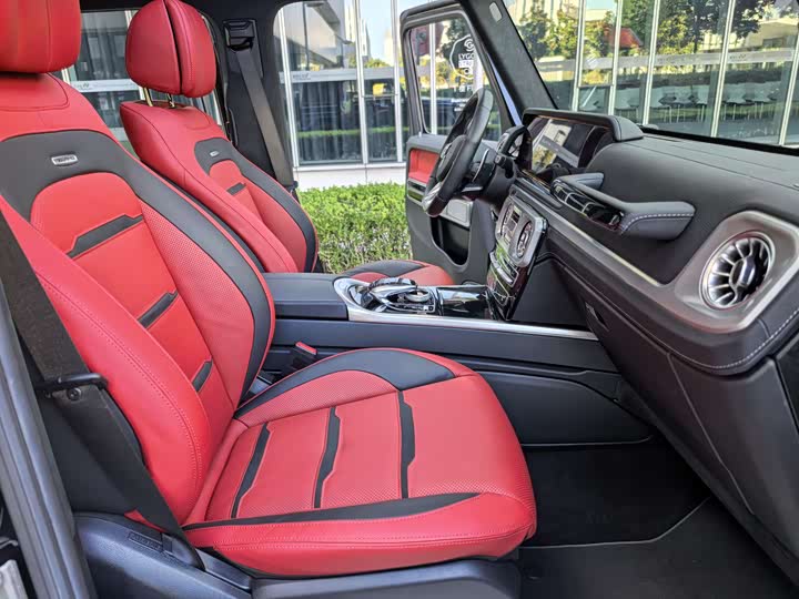 Фото 49 - Mercedes-Benz G-Class AMG