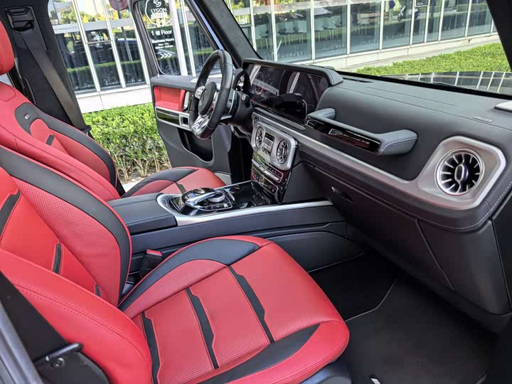 Фото 51 - Mercedes-Benz G-Class AMG