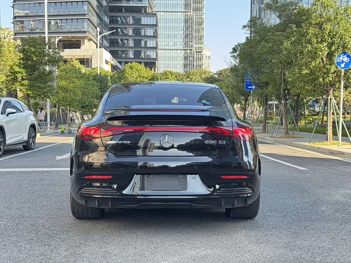 Фото 5 - Mercedes-Benz EQE AMG