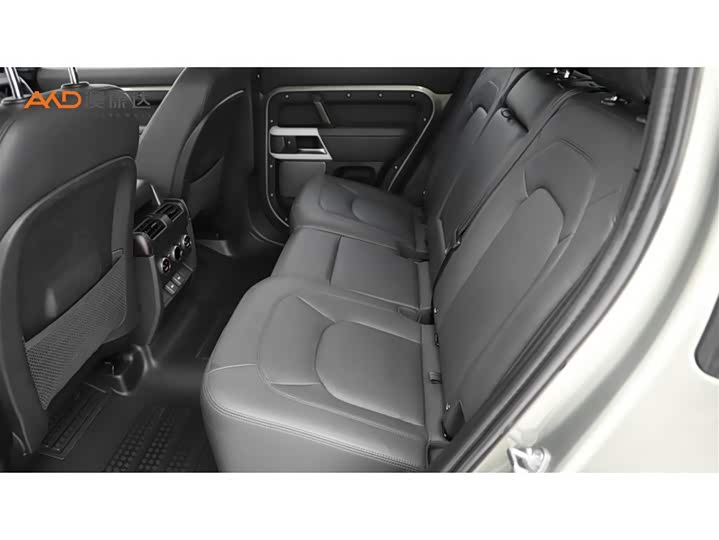 Фото 7 - Land Rover Defender