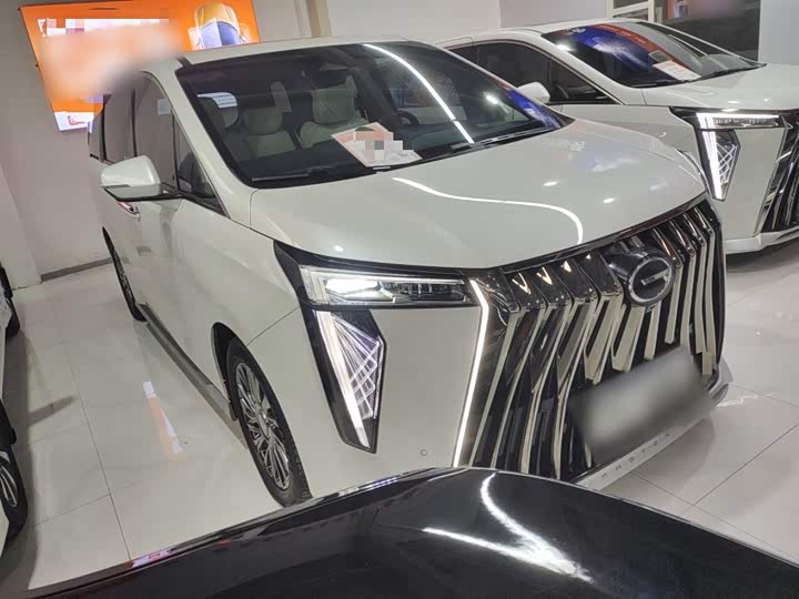 Фото 4 - GAC Trumpchi M8