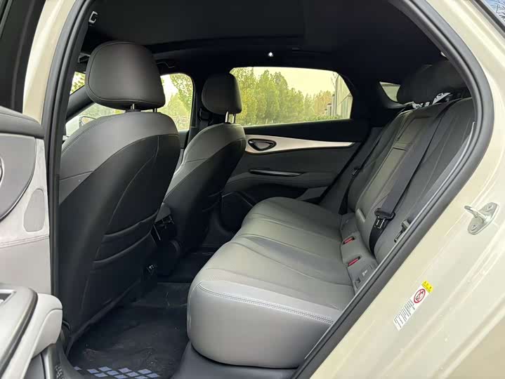 Фото 5 - BYD Seal 07 DM-i Hybrid