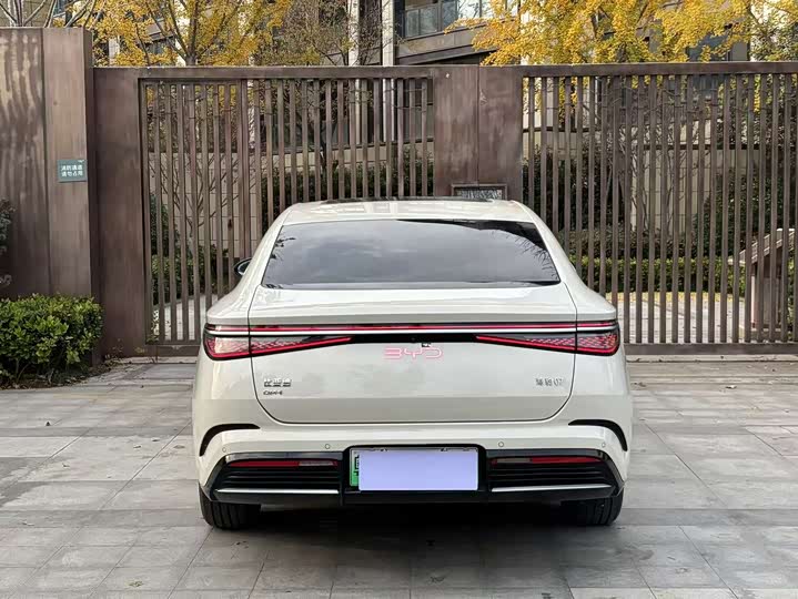 Фото 8 - BYD Seal 07 DM-i Hybrid