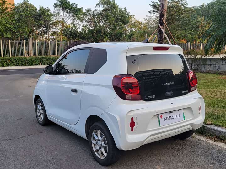 Фото 4 - Roewe Clever