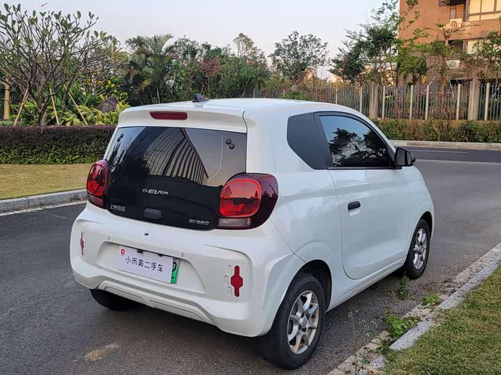 Фото 6 - Roewe Clever