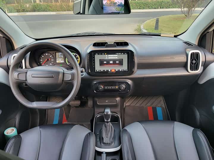 Фото 8 - Roewe Clever