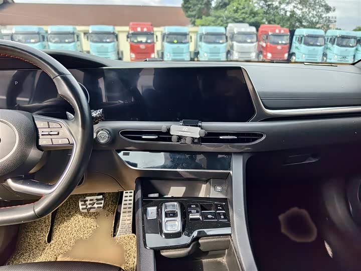 Фото 16 - Hyundai Sonata N Line