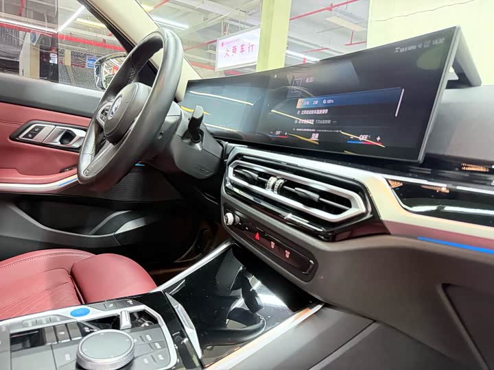 Фото 16 - BMW i3