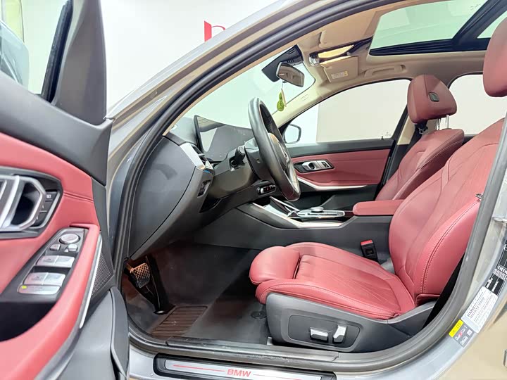 Фото 20 - BMW i3