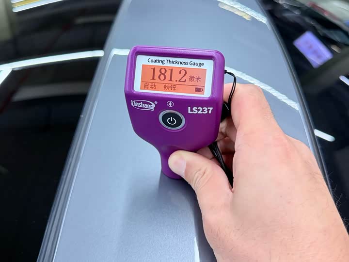 Фото 28 - BMW i3