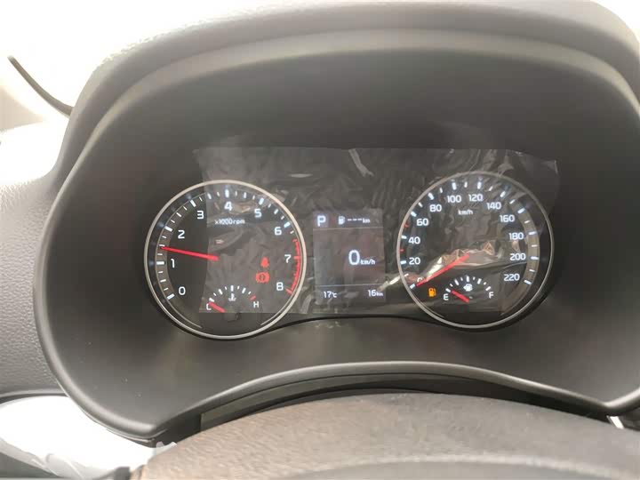 Фото 12 - Kia KX1