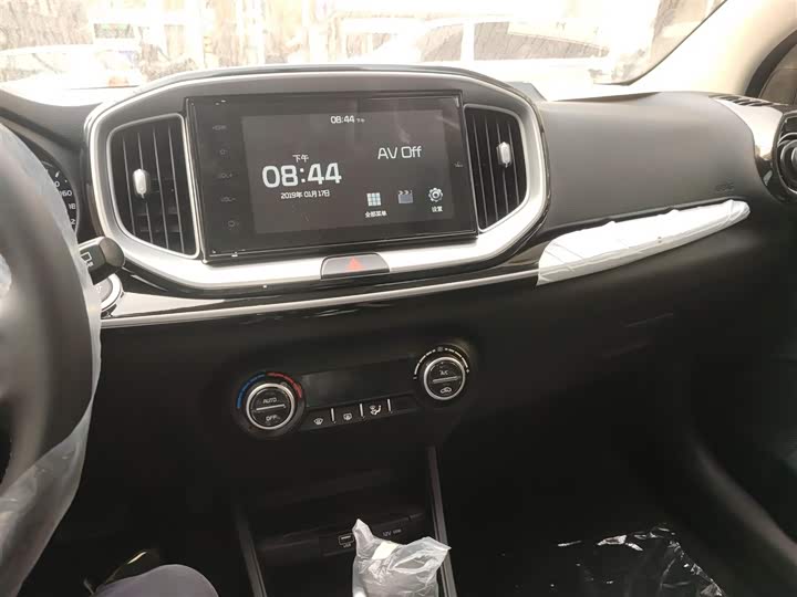 Фото 13 - Kia KX1